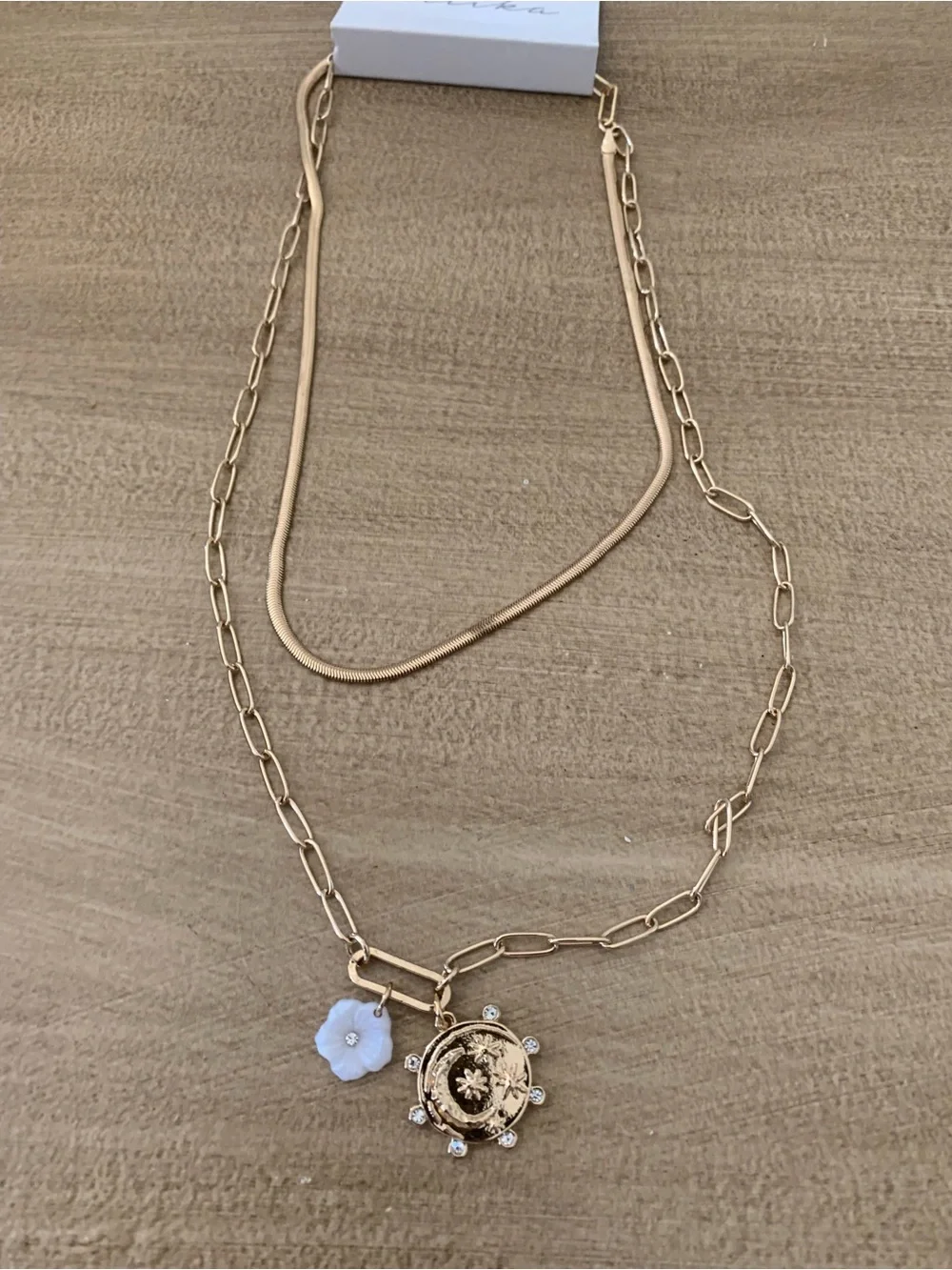 ettika Gold-Tone Layered Necklace with White Flower Sun Compass Lariat Necklace - Picture 2 of 6